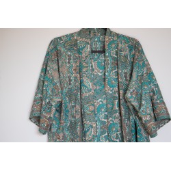 Kimono court turquoise et doré
