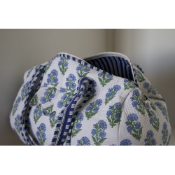 Sac de voyage matelassé bleu à fleurs