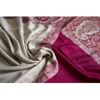 Foulard reversible rose et crème