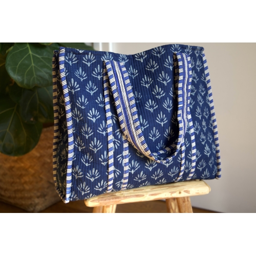 Sac cabas en coton matelassé bleu indigo