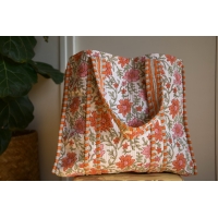 Sac cabas en coton matelassé fleuris blanc orange rose