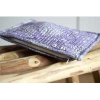 Pochette en coton matelassé violet