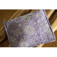 Pochette en coton matelassé violet