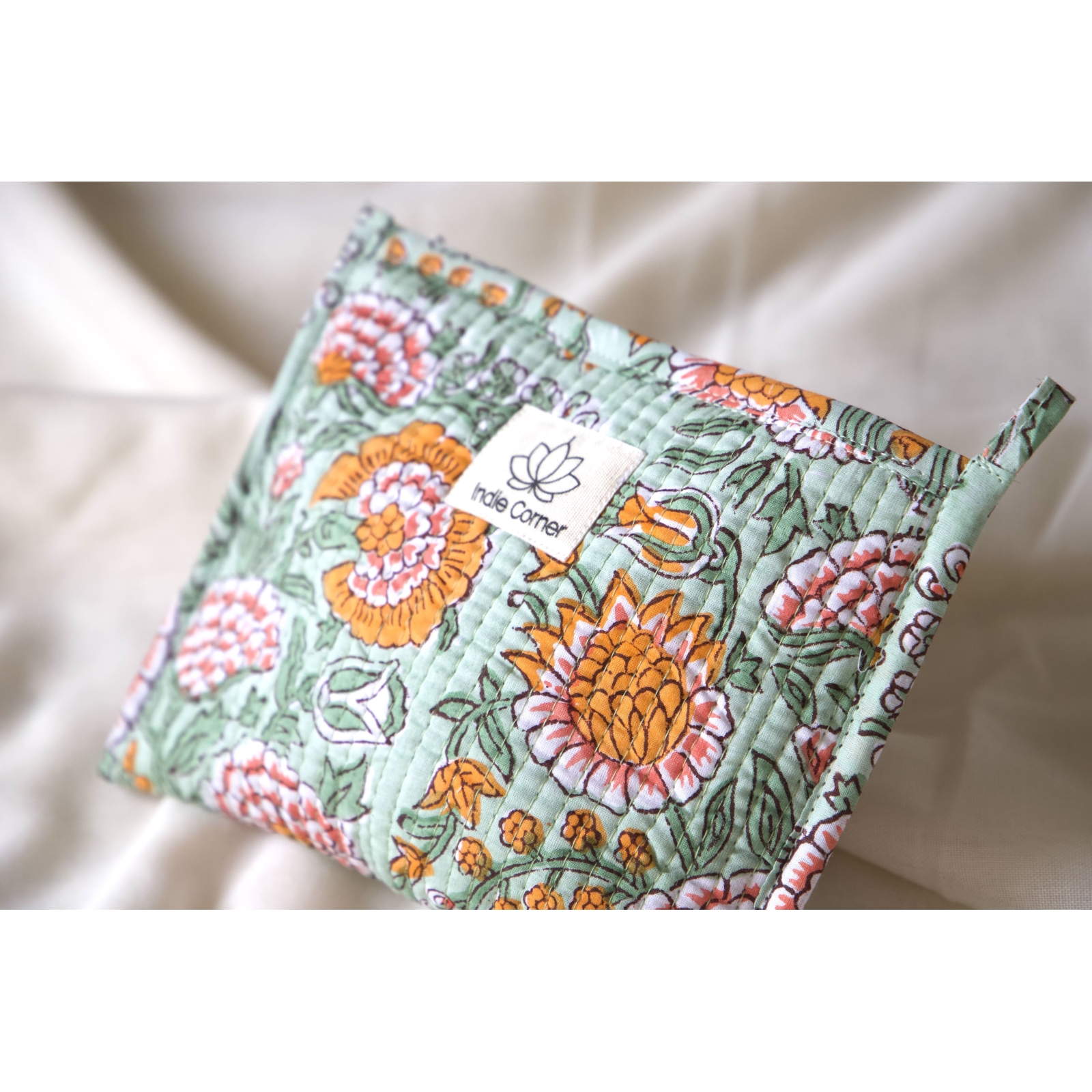 Pochette en coton matelassé jaune et vert