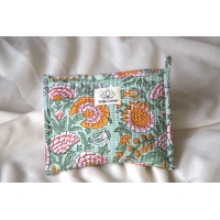 Pochette en coton matelassé jaune et vert