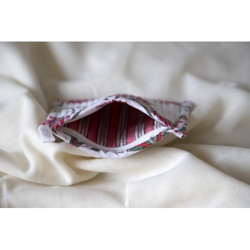 Pink flower quilted coin pouch