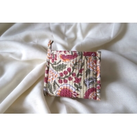 Beige quilted coin pouch