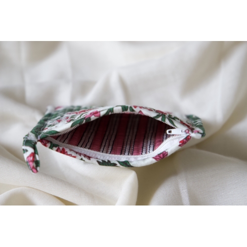 Pink and green flowers quilted coin pouch