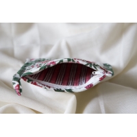 Pink and green flowers quilted coin pouch