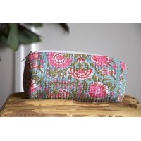 Trousse à crayon matelassé bleu rose vert