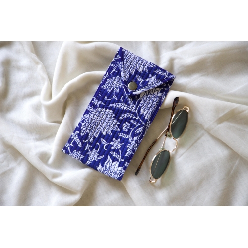 Blue glasses pouch