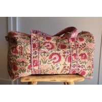 Sac de voyage matelassé beige