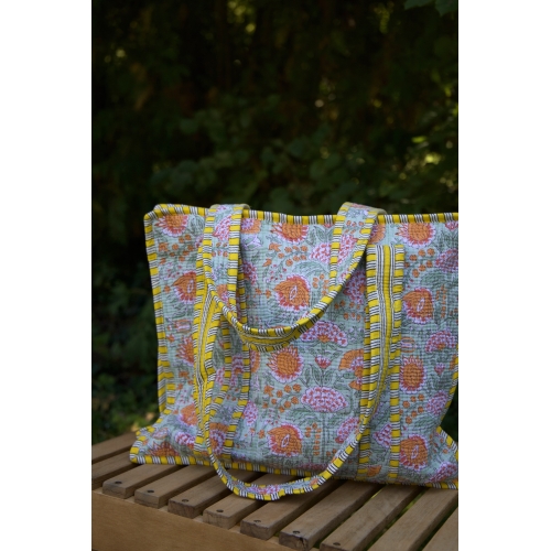 copy of Maxi tote bag with zipper