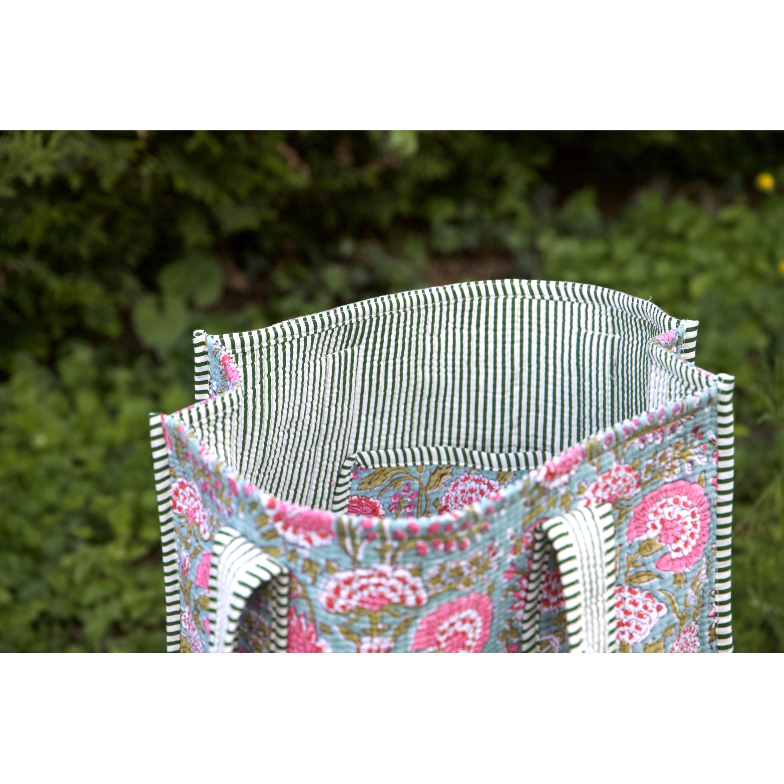 Sac cabas en coton matelassé bleu rose vert