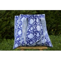 Sac cabas en coton matelassé fleurs bleus