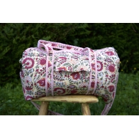 Sac de voyage matelassé beige