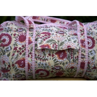 Sac de voyage matelassé beige