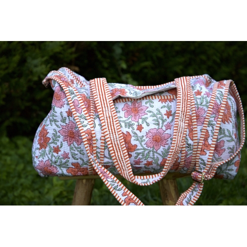 Sac de voyage matelassé fleuris blanc orange rose