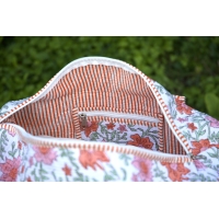 Sac de voyage matelassé fleuris blanc orange rose