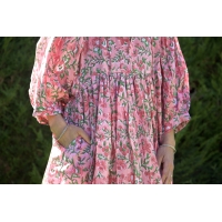 Robe rose courte en coton